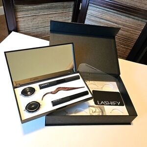 LASHIFY Eyelash Kit * BRAND NEW * PLUS: Release Lash Remover